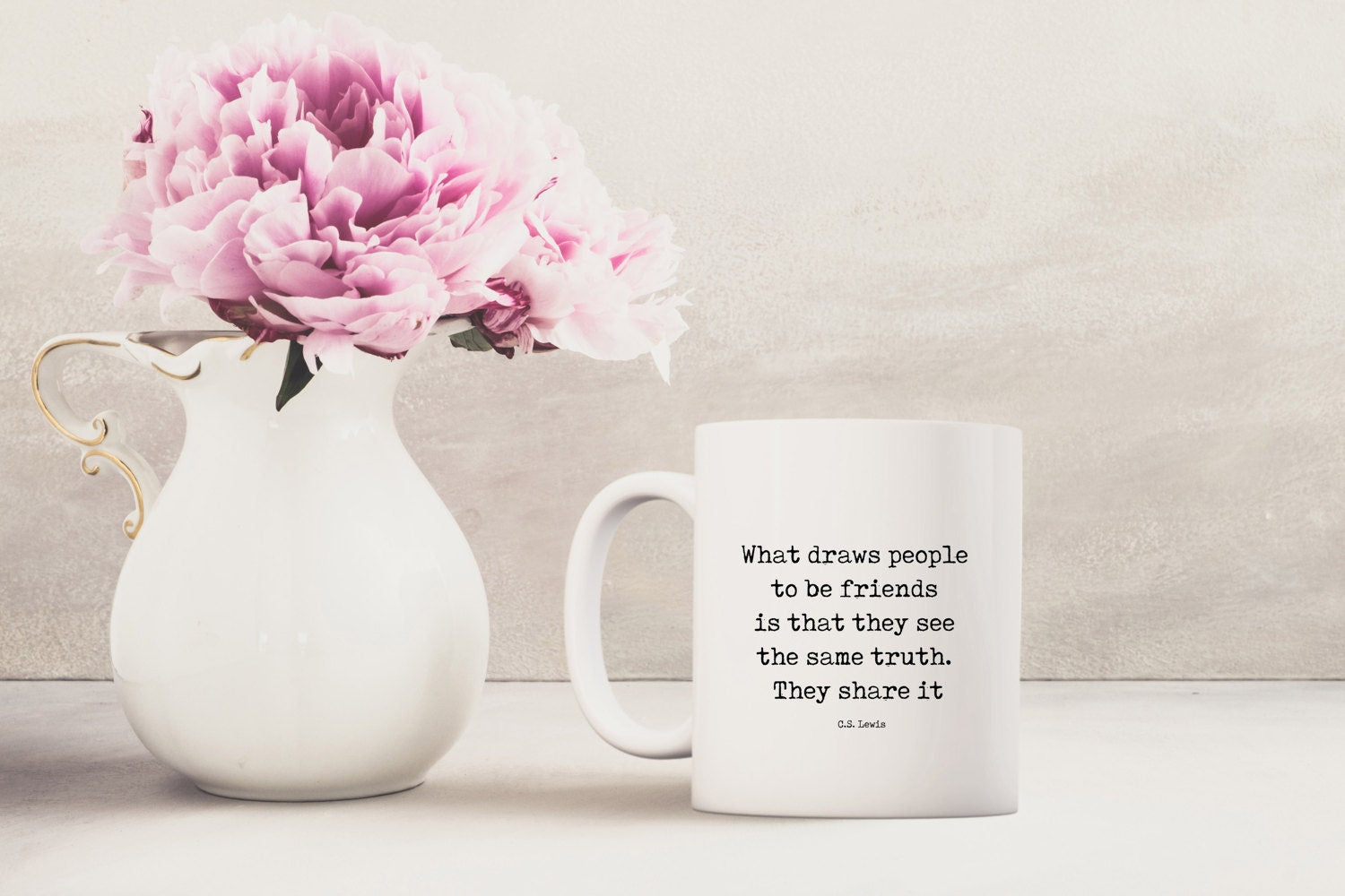 C.S. Lewis Friendship Quote Mug | Literary Gift for Readers