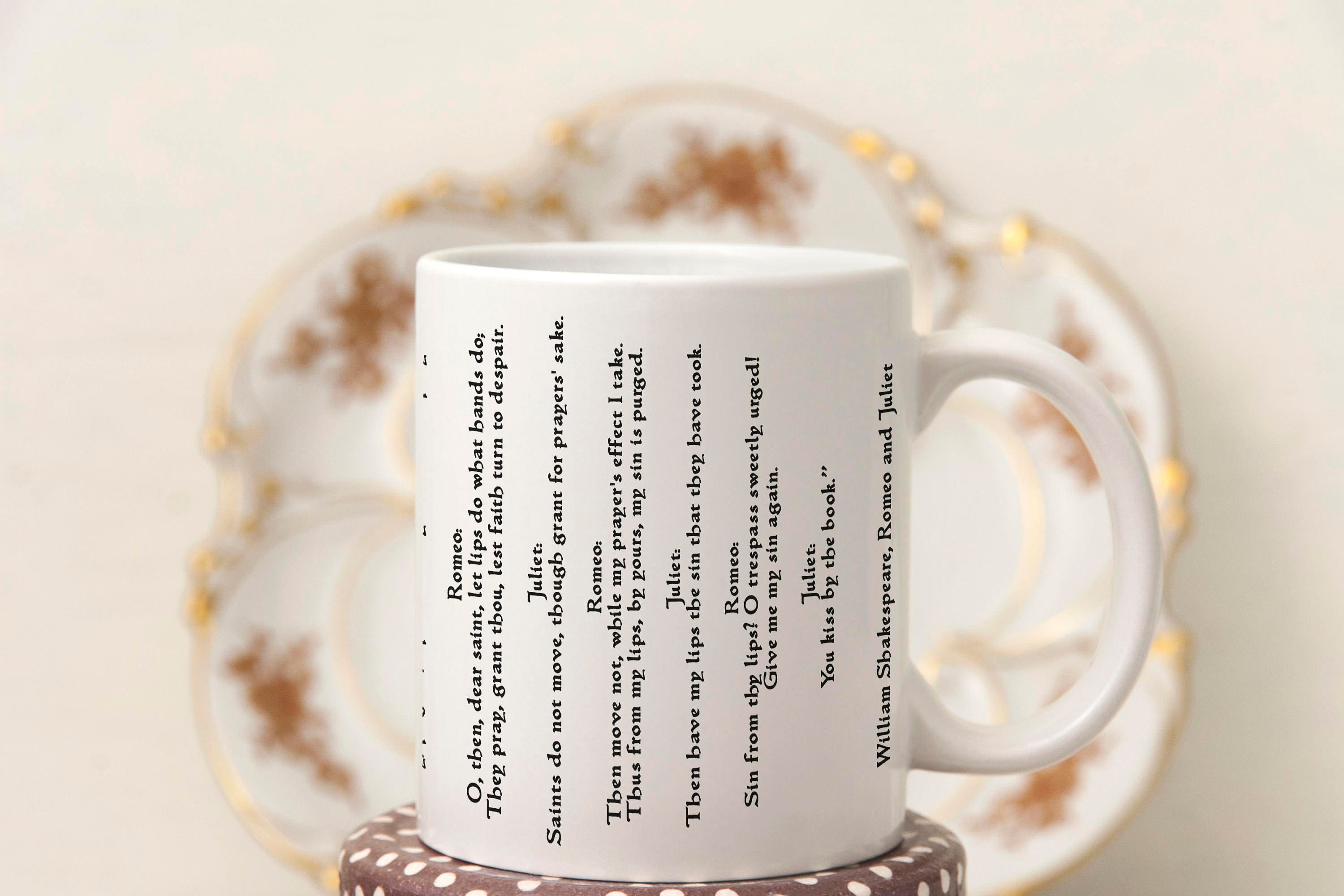 Romeo and Juliet Love Quote Mug, First Meeting Dialogue, Shakespeare Literary Coffee Cup, Romantic Gift for Readers, Wedding Anniversary Mug
