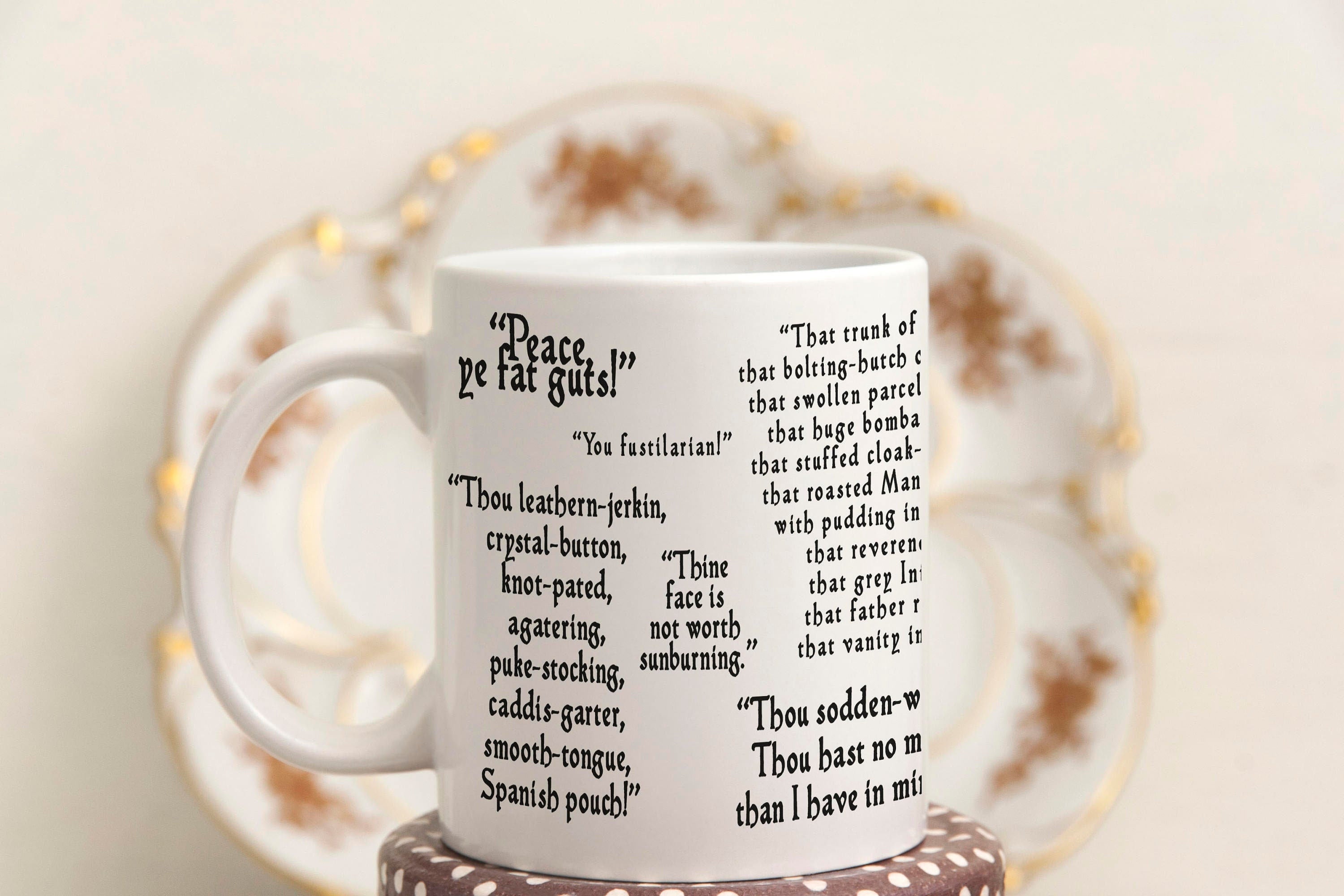 Shakespeare Insults Mug – Funny Literary Gift for Book Lovers, Theatre Fans