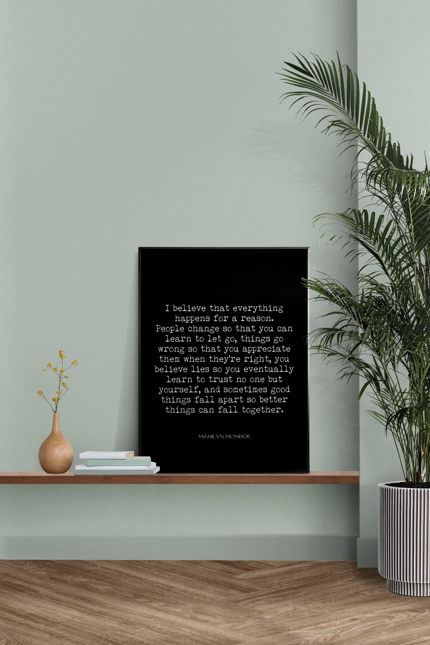 Marilyn Monroe Quote Print – “Everything Happens for a Reason” Literary Wall Art