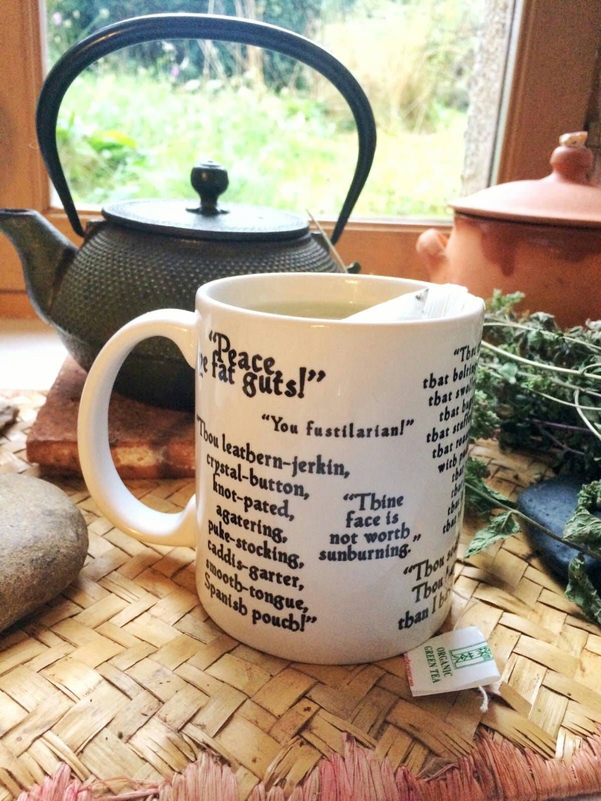 Shakespeare Insults Mug – Funny Literary Gift for Book Lovers, Theatre Fans