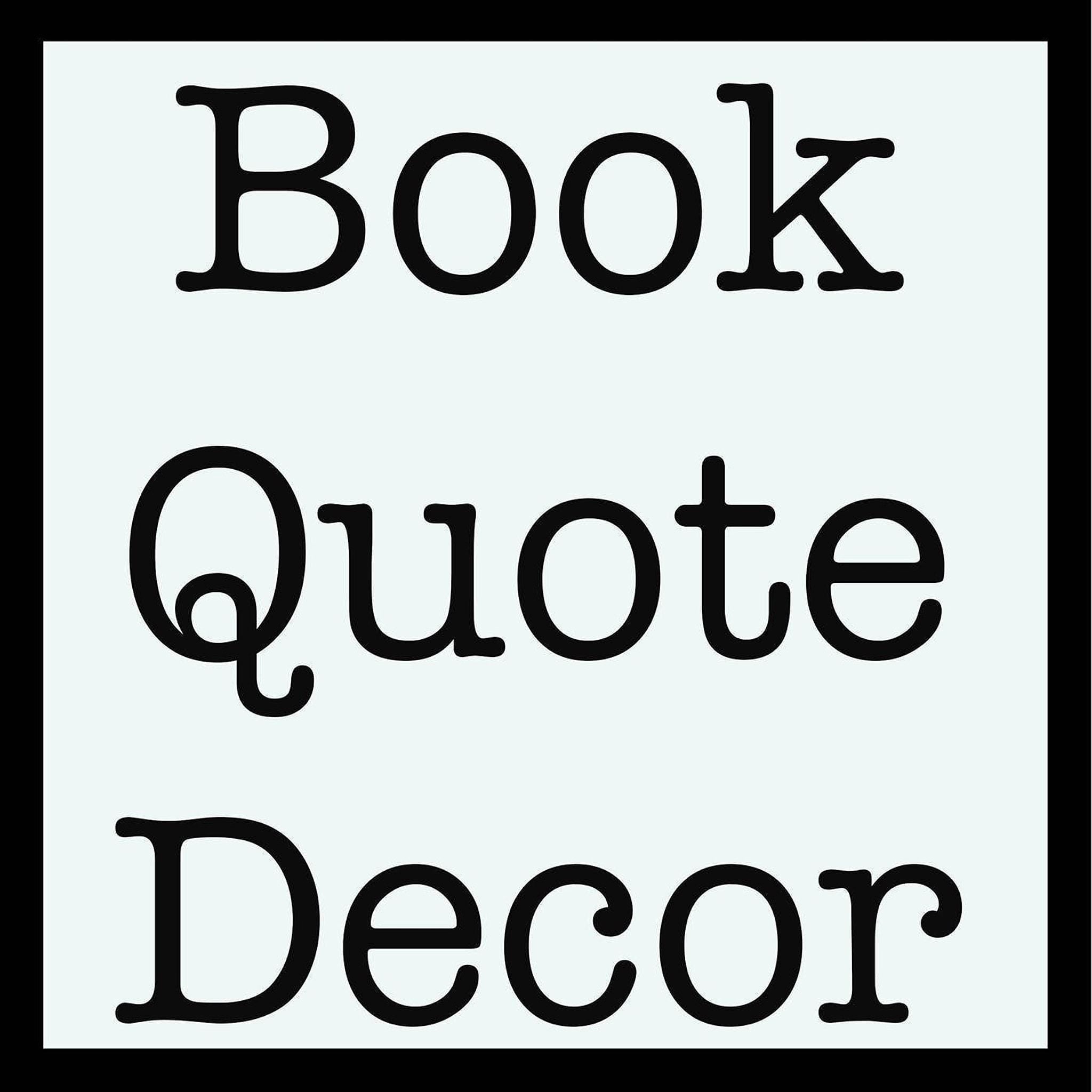Mark Twain Reading Quote Print The Man Who Does Not Read Literary Wall Art Typewriter Style Black Or White Background Gift For Book Lovers